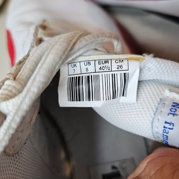 Puma Men's 301526 02 Ferrari White & Red Sneakers - Picture 8 of 8